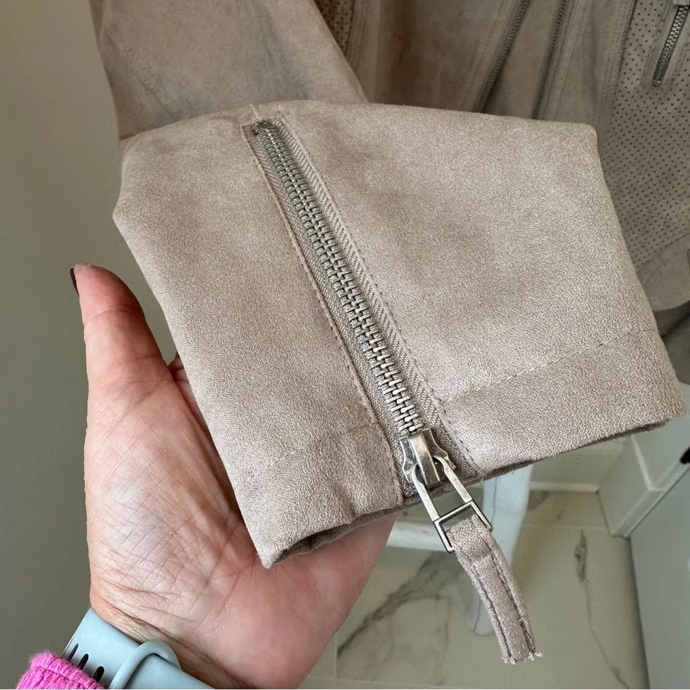 Collection Women’s Faux Suede Moto Jacket Taupe Size Large - Image 5