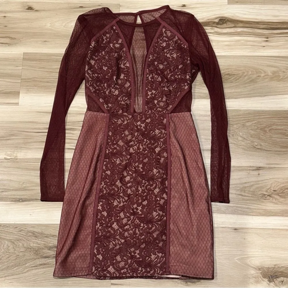 TJD The Jetset Diaries Lace Cutout Mini Dress Maroon Cream Women’s Small - Image 3