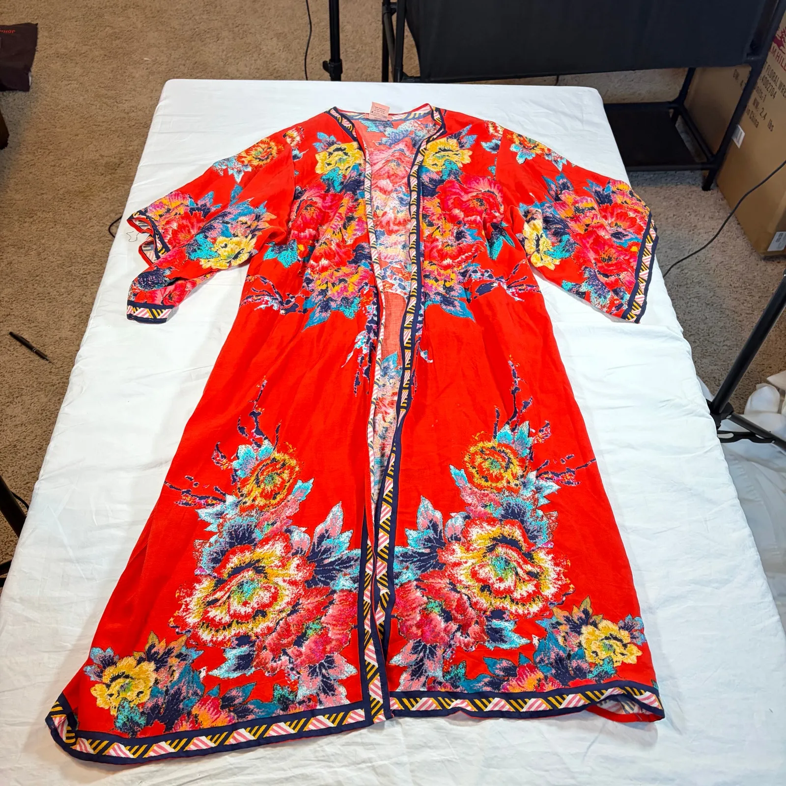 Flying tomato womens orange floral kimono robe coverup  Size S/M vacation resort - Image 5