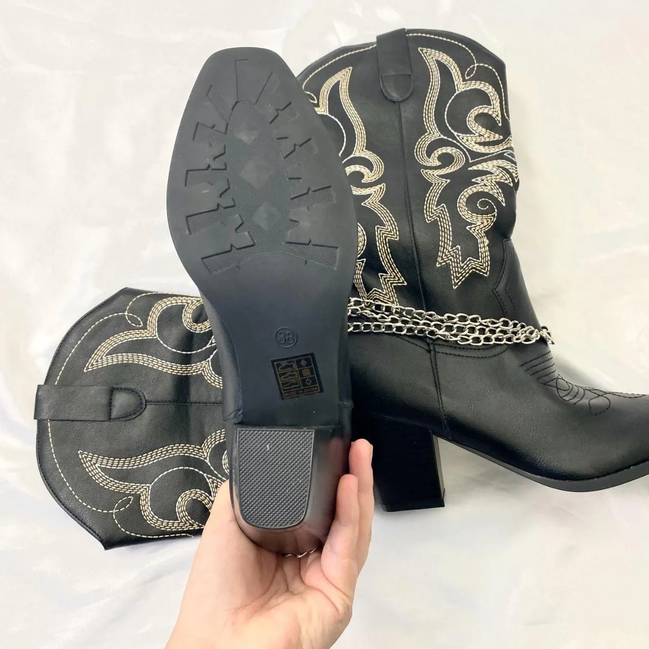 NEW Iconic Rave Western Cowgirl Black Tan Stitched Silver Chain Cowboy Boots 7.5 - Image 5