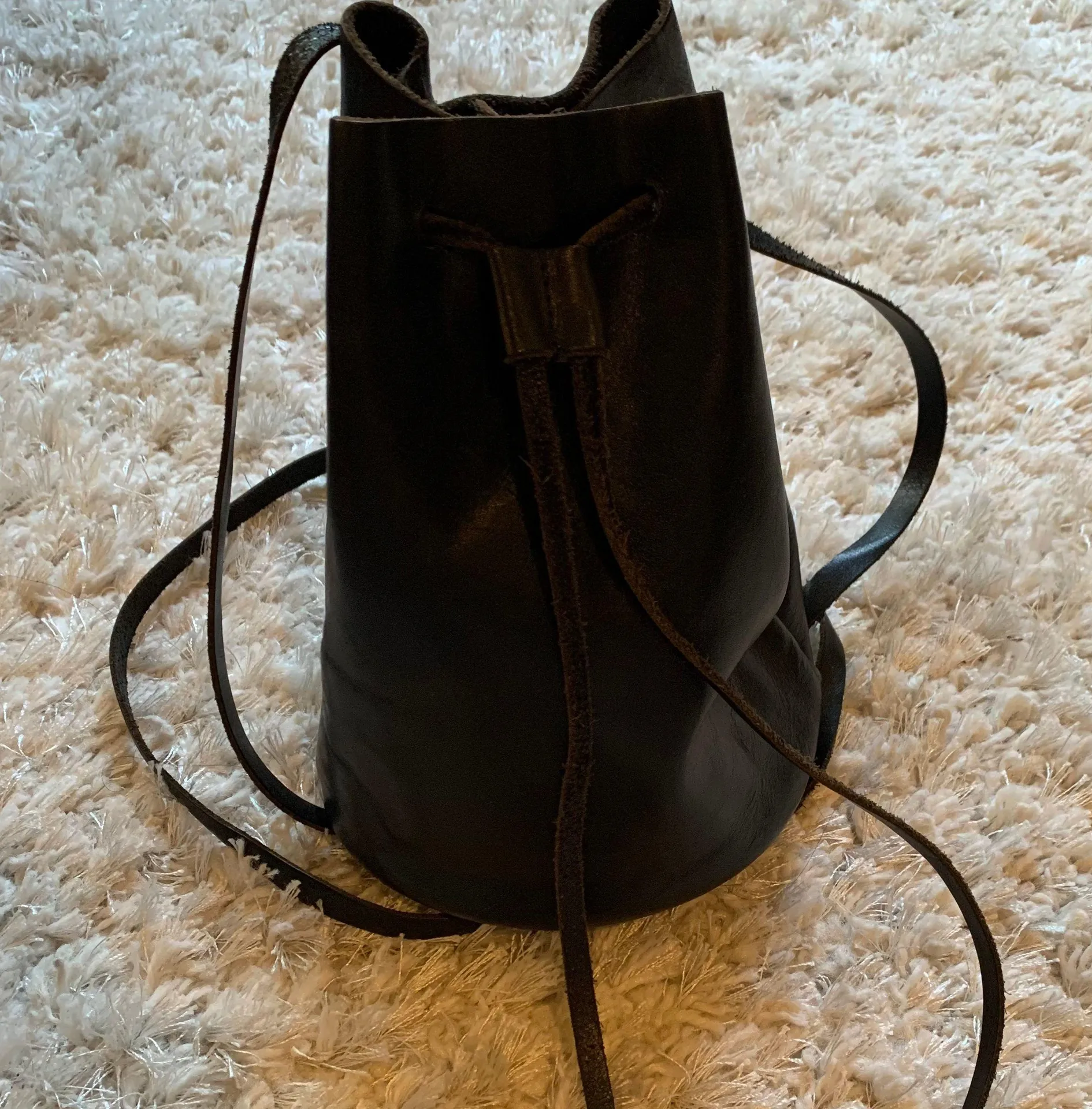 Brandy Melville Leather Bucket Bag Backpack - Image 5