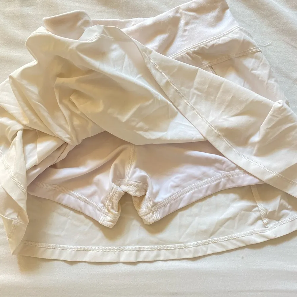 Target girls all in motion white tennis skirt built in shorts and zipper pocket - Image 10