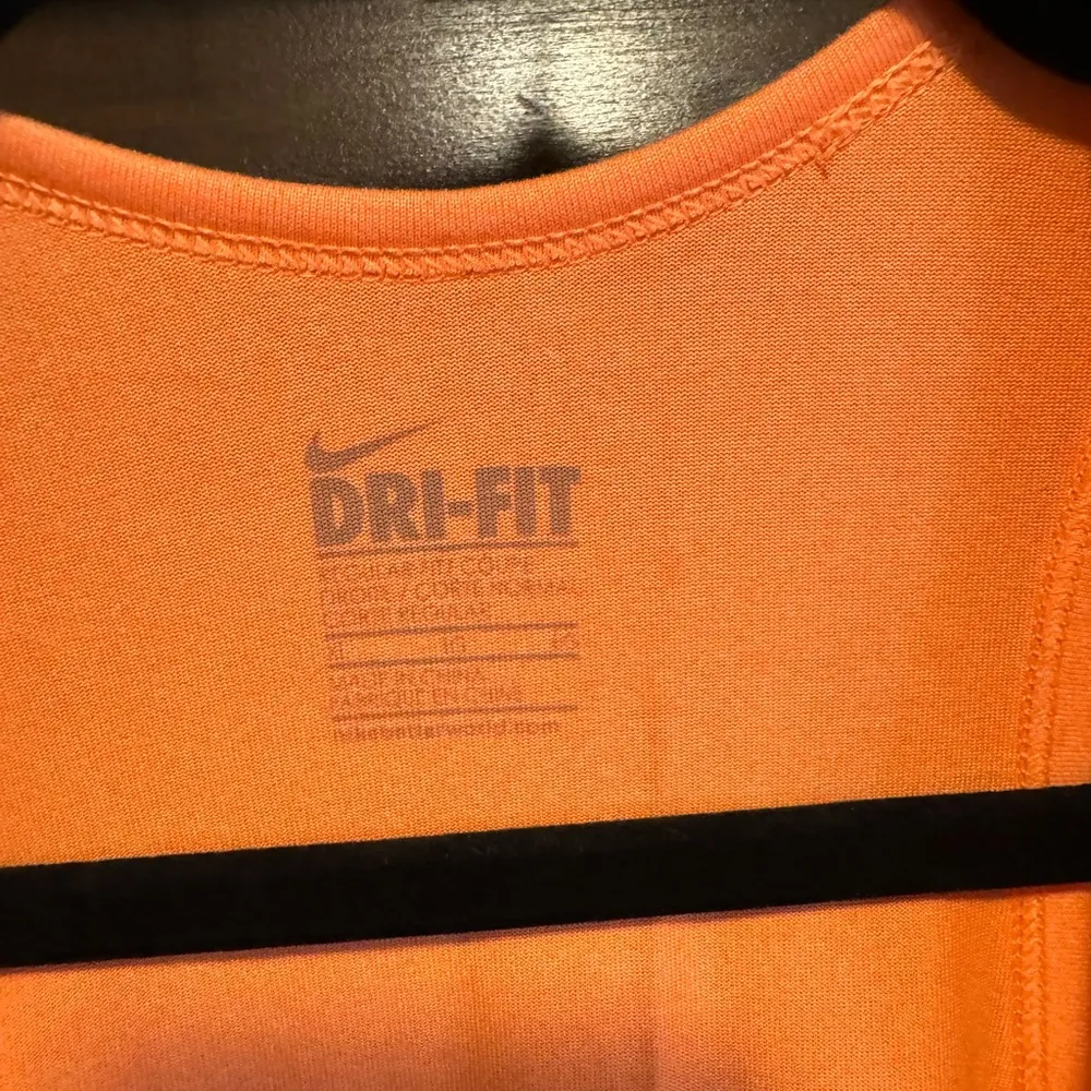 Nike Women's Orange Tank Top - Image 3