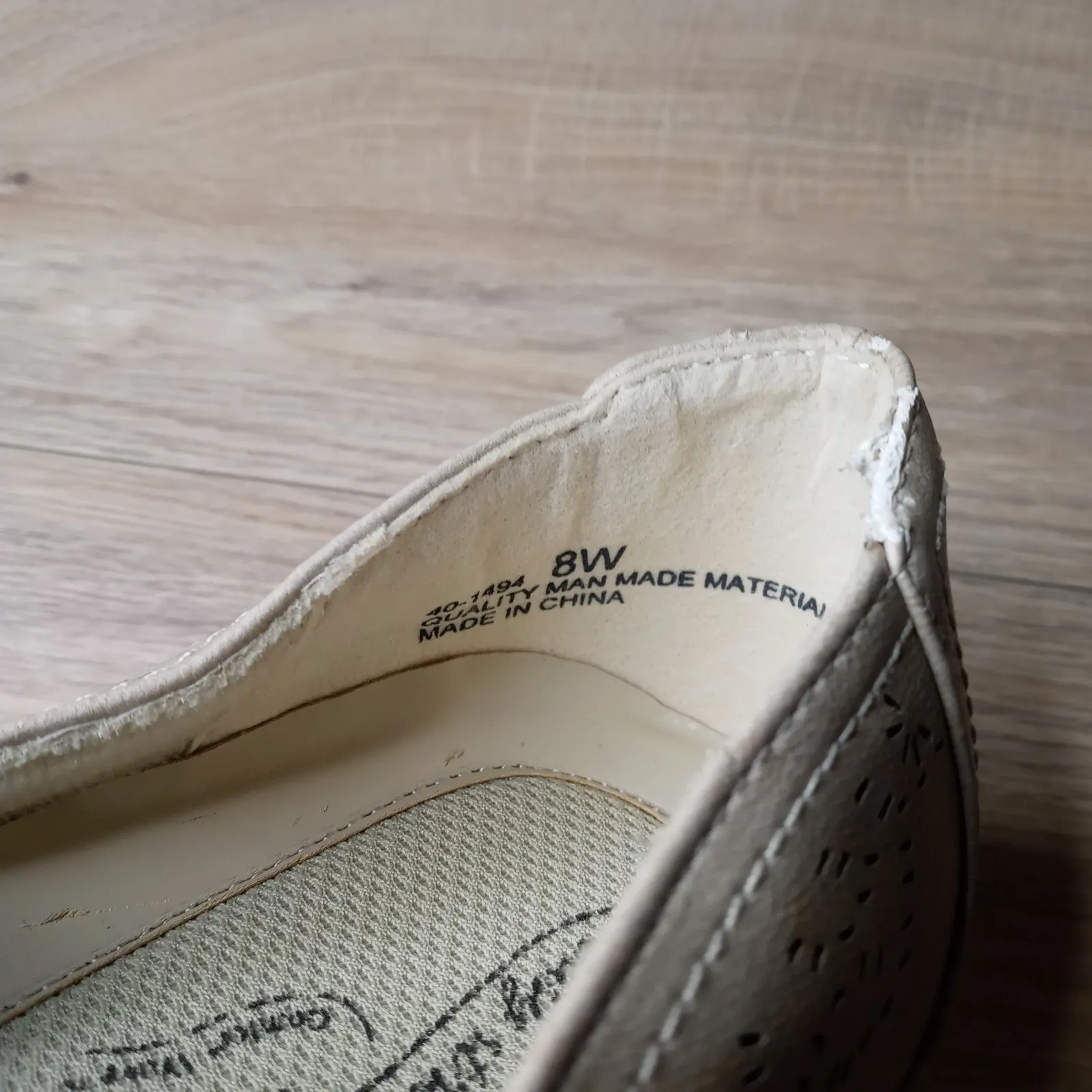 Easy Street Womens Beige Cutout‎ Slip On Comfort Wedge Loafers Size 8W - Image 11