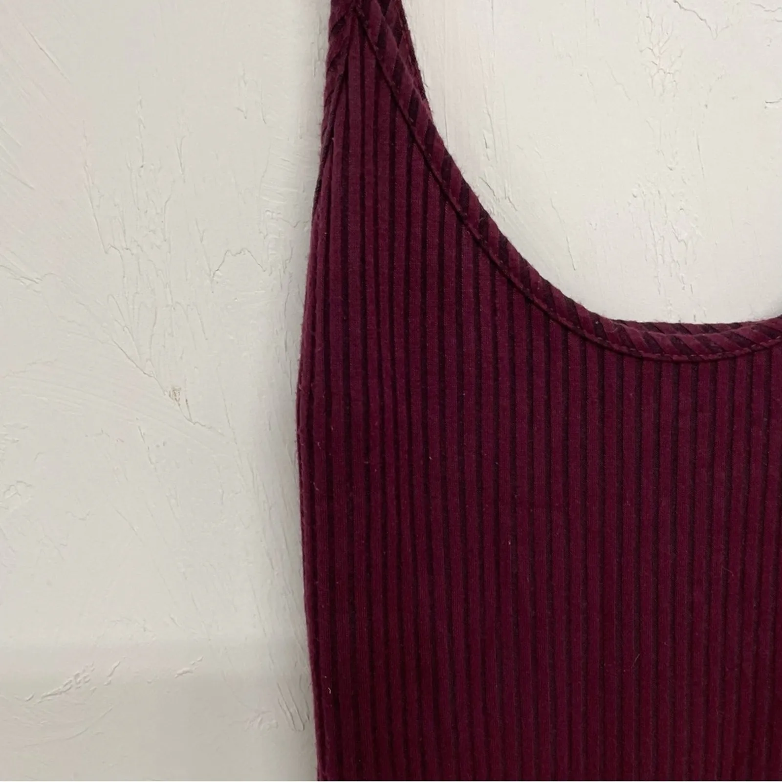 Silence & Noise Red Ribbed Sleeveless Bodycon Midi Dress Womens S Baddie Fall - Image 5