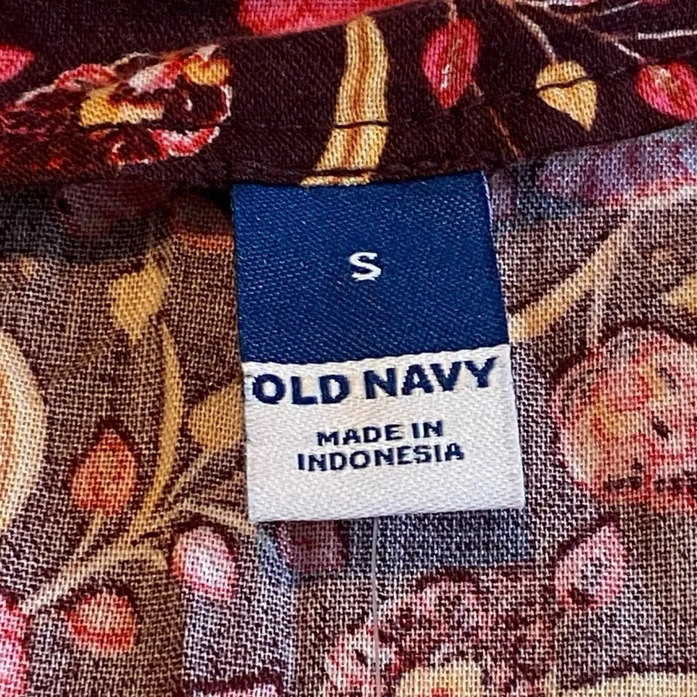 Old Navy Burgundy Floral V-Neck swing Dress - Image 9