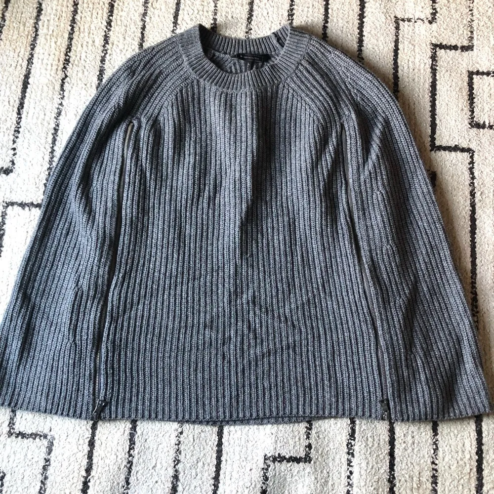 BCBGMaxAzria Poncho sweater - Image 6