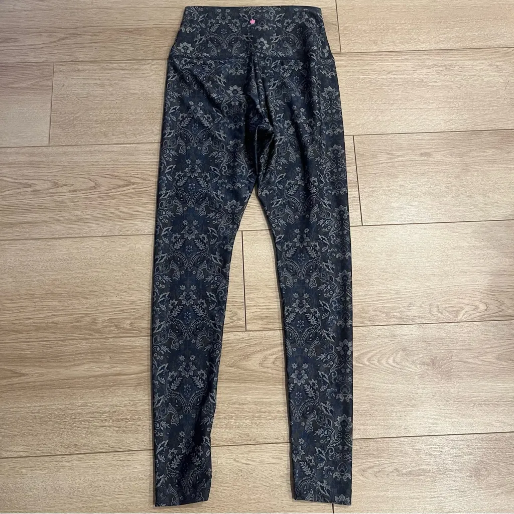 KiraGrace Blue Floral Paisley High Waisted Ankle Full Length Legging Size S - Image 8