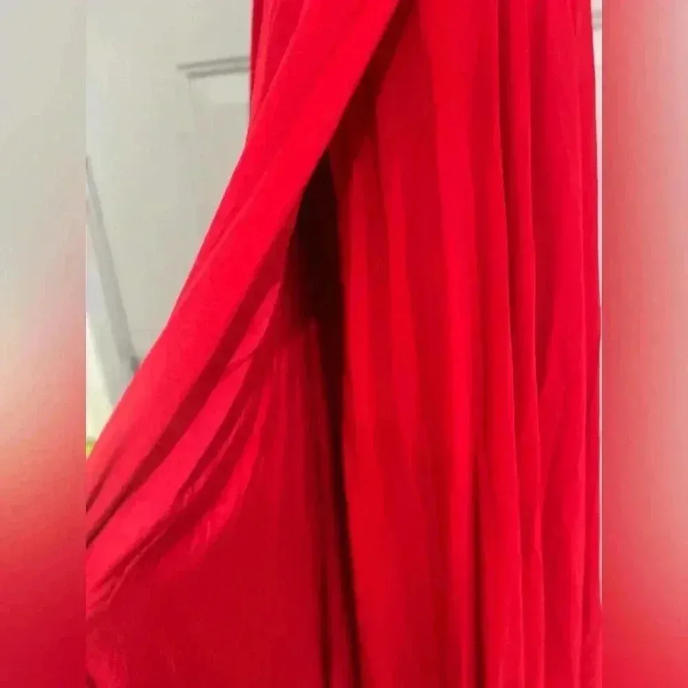 Dreamy Romance red  Backless Maxi Dress - Image 12