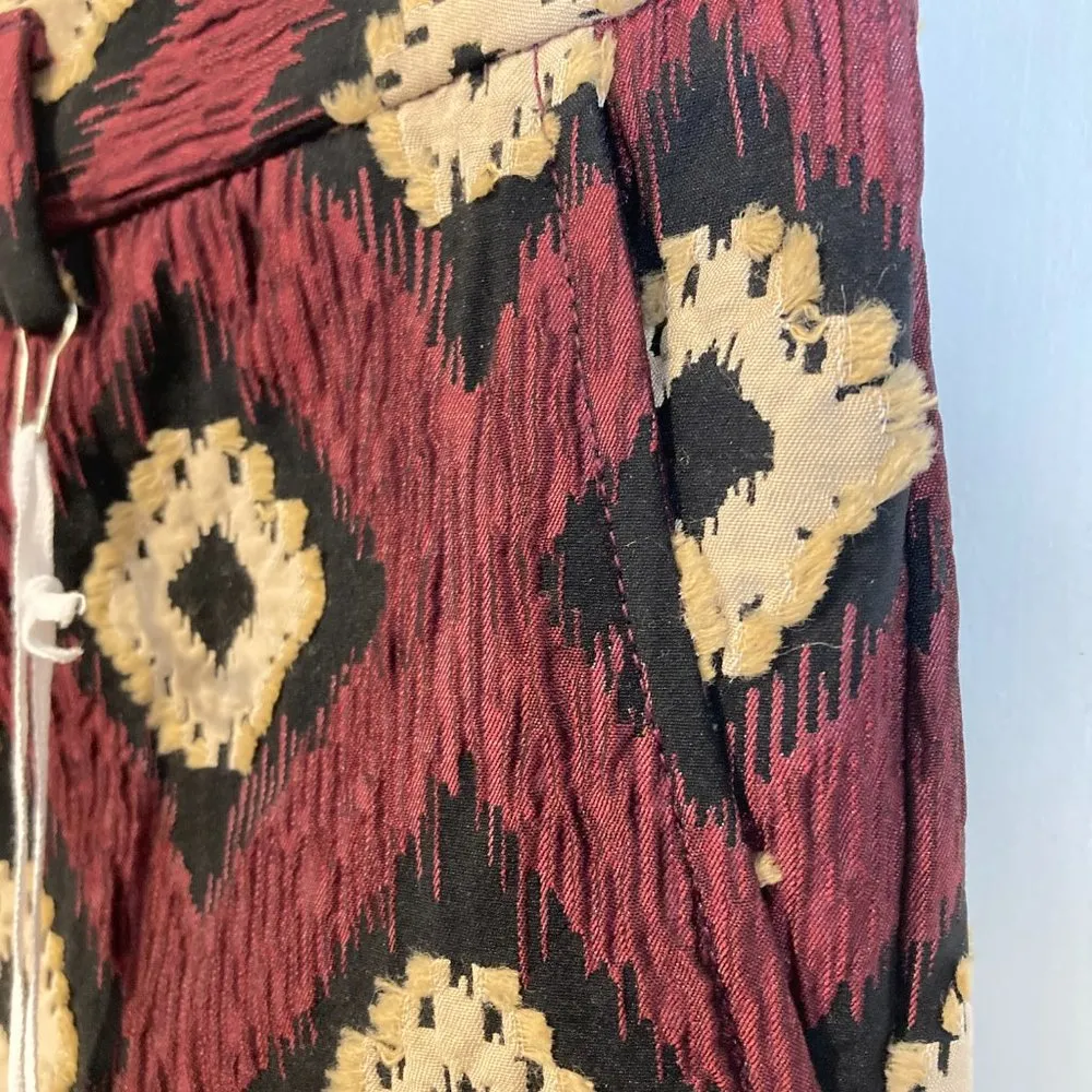 Monocrom women's size 26 textured geo design cuffed flat trouser pants 29x29 Purple - Image 2