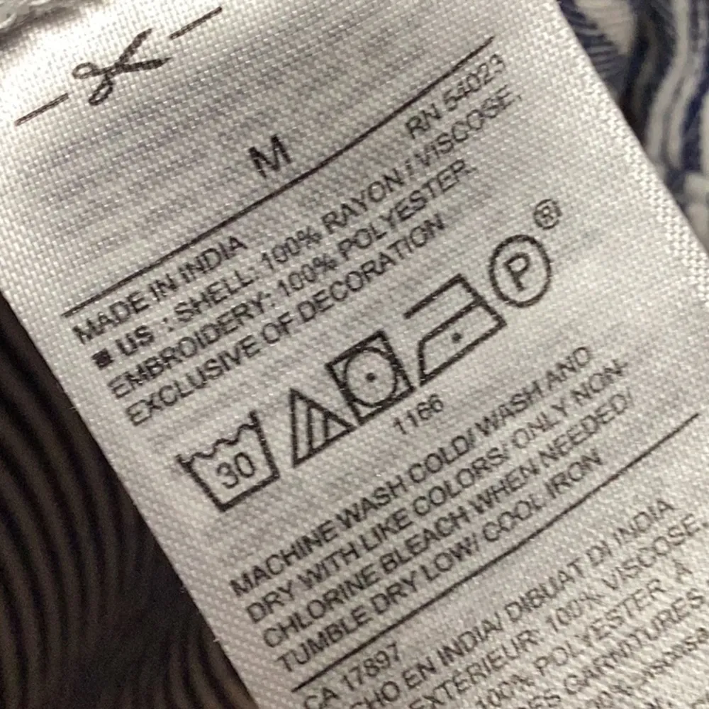 Old Navy Tunic. Blue/white stripe. Medium - Image 9