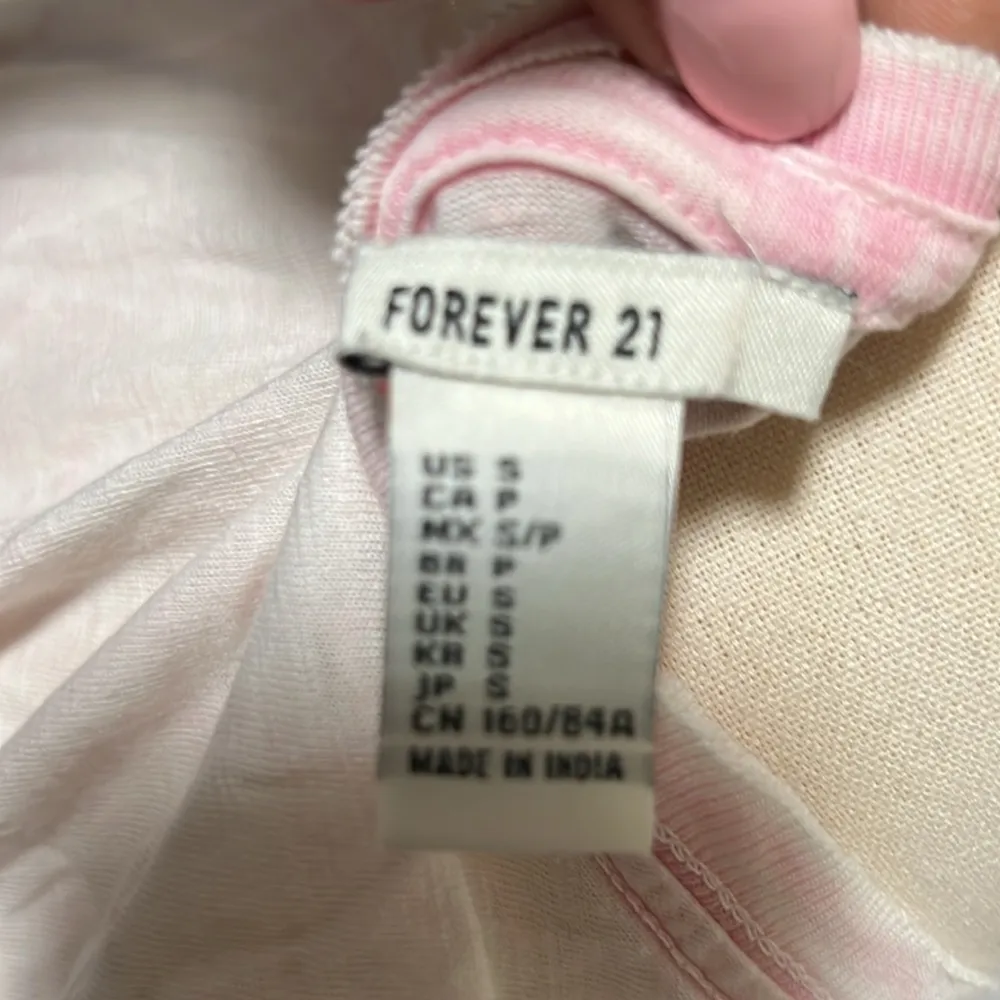 Forever, 21 distressed workout tank - Image 5