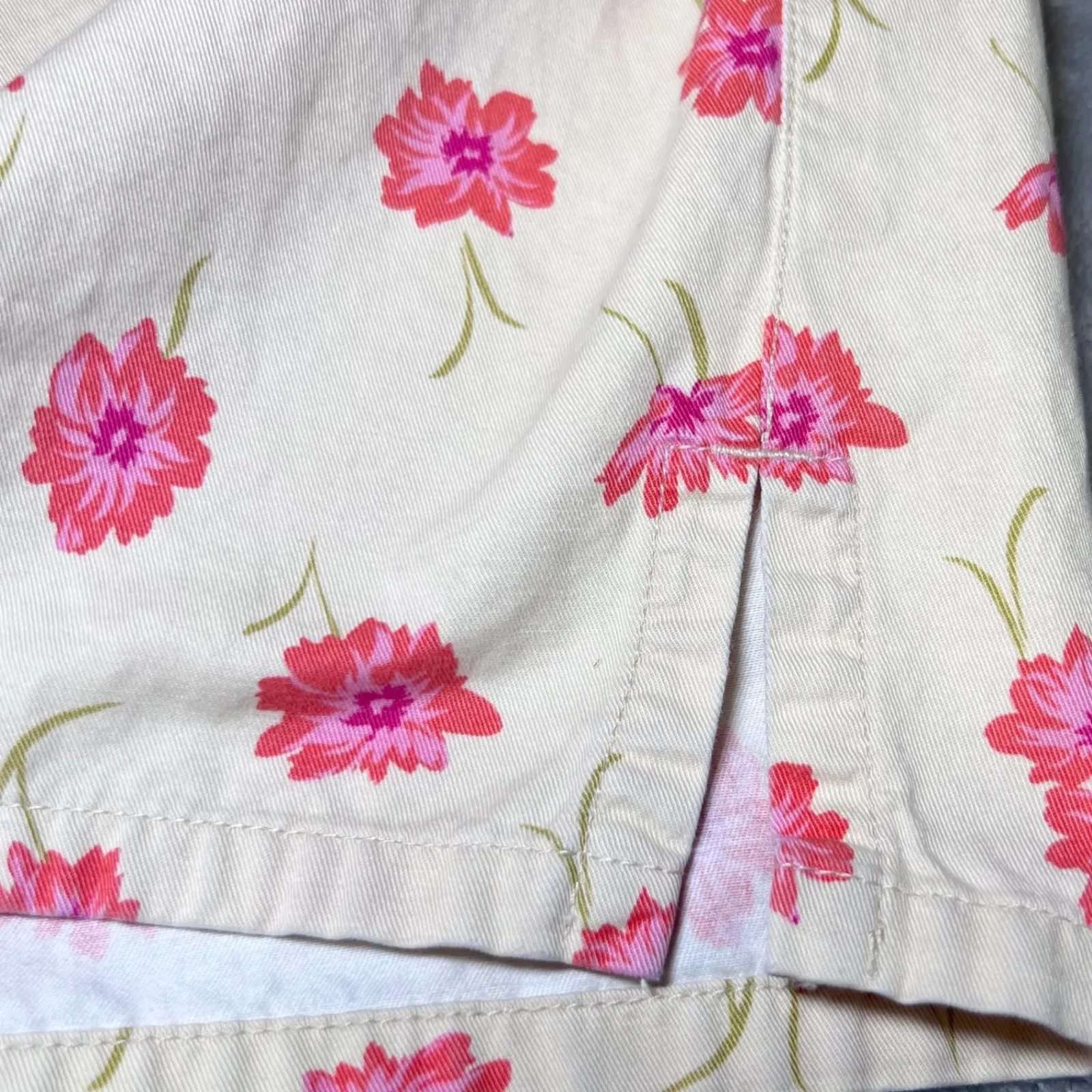 Liz Claiborne Floral Print Pants Womens 12 Cream with Pink Flowers Casual Boho - Image 11
