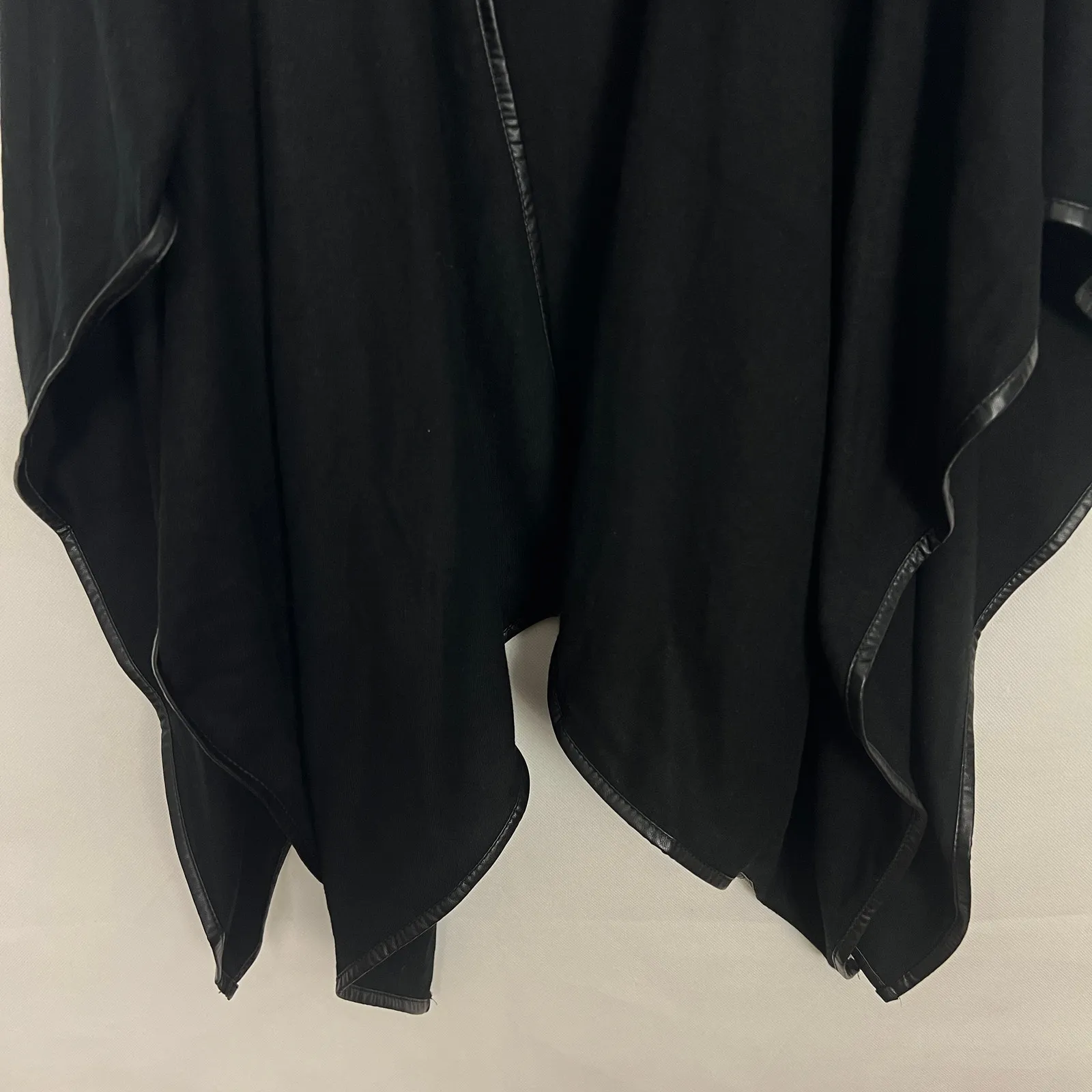 NWT Jones New York 1/4 Button Black Cape One Size - Image 6