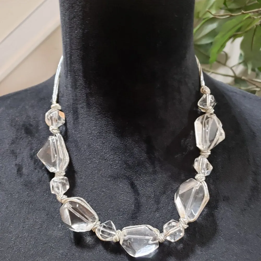 Womens Fashions Luminous Luminary White Stones Collar Necklace w/ Lobster Clasp - Image 2