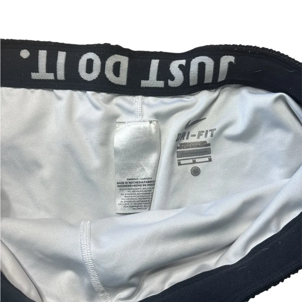 Nike Women's Black Athletic Shorts - Image 4