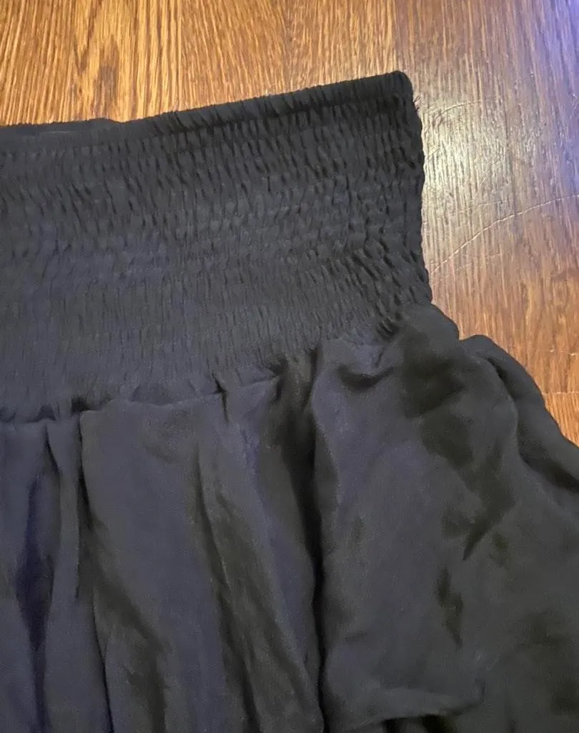 SheIn NWOT ruffle Skirt  - Image 3