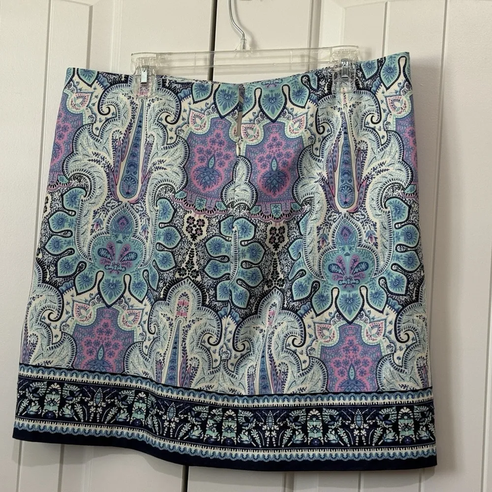Talbots A-Line Mini Skirt Womens 16P Lavender Blue Paisley Casual Stretch Ladies - Image 2