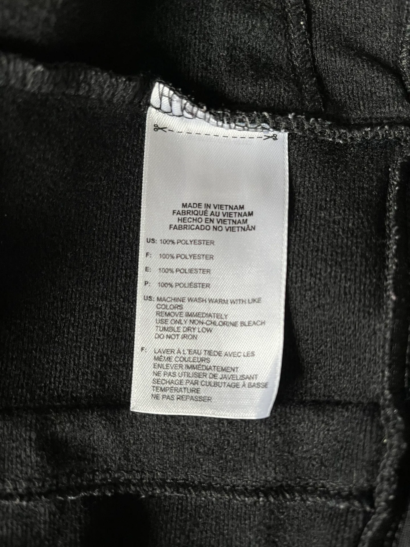 Adidas Women's Pink and Black Tracksuit Jacket - Image 6