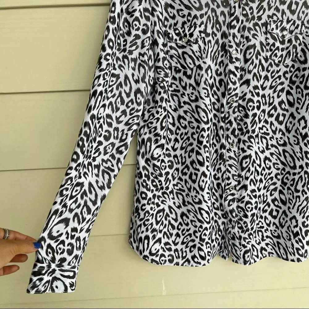 Roper Women Size XL Snow Leopard Gem Stones Button Up Tunic Top Collared Western Black - Image 4