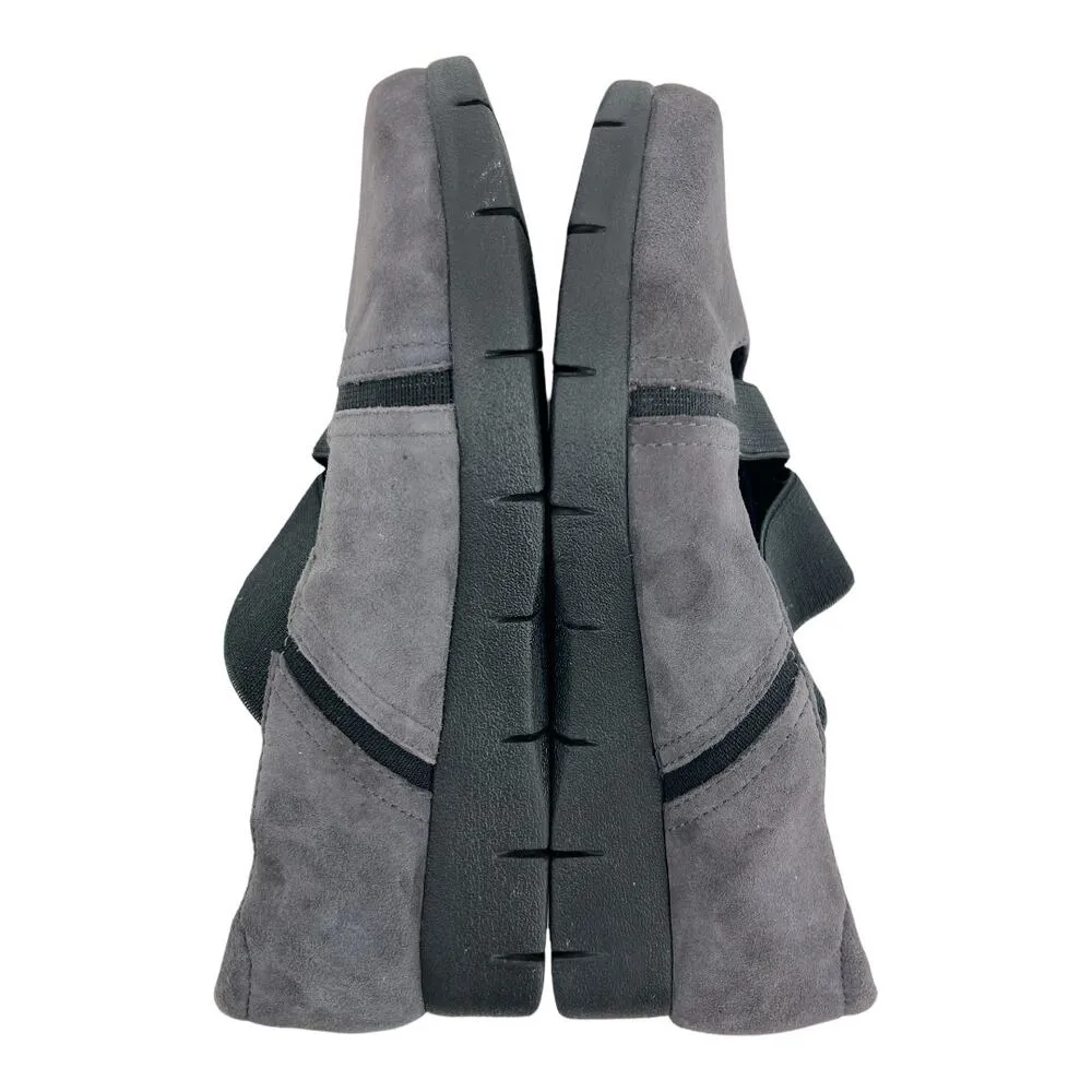 Clarks (8) Dark Gray Suede Platform Mary Jane Comfort Loafer Shoes - Image 2