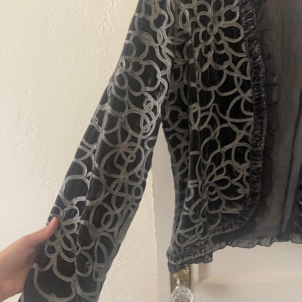 VTG CHICO Grey Metallic floral JACKET Blazer Bohemian Ruffle Artisan Sz 2 - Image 6