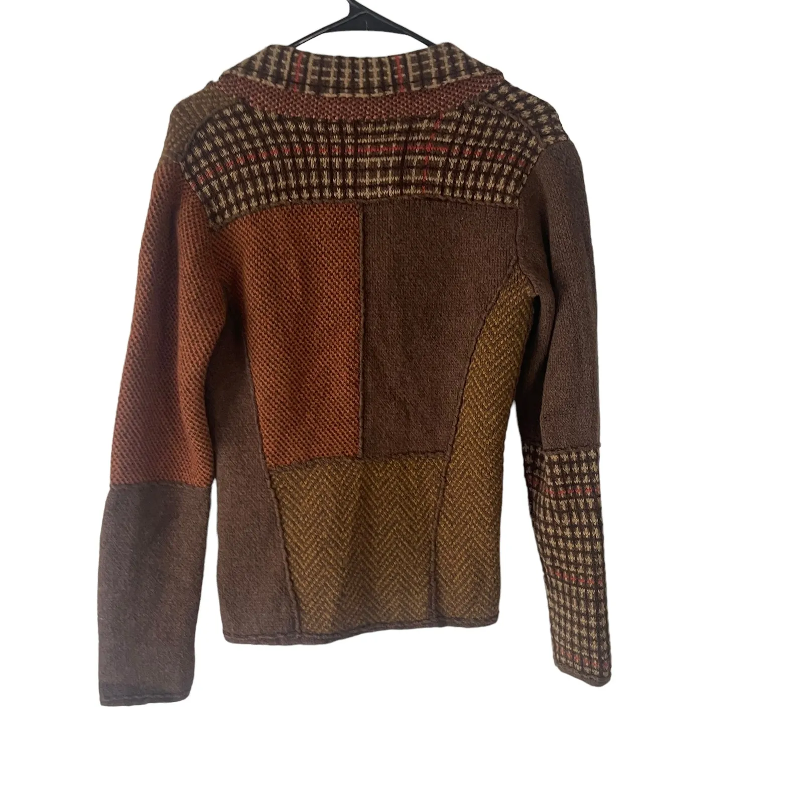 Bob Timberlake Women's Size‎ Small Academia Houndstooth Button Up Sweater - Image 5