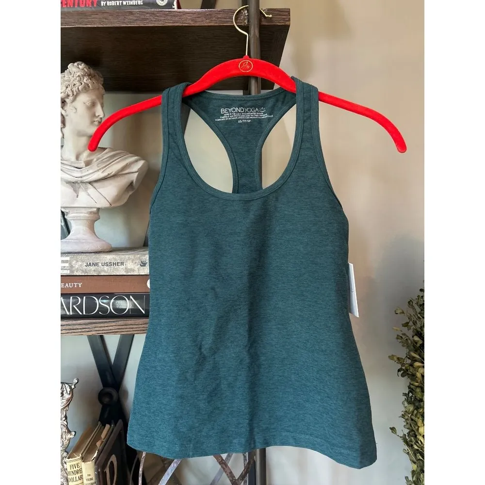 Beyond Yoga Spacedye Step Up Racerback Tank Top Midnight Green Heather Size XS - Image 8