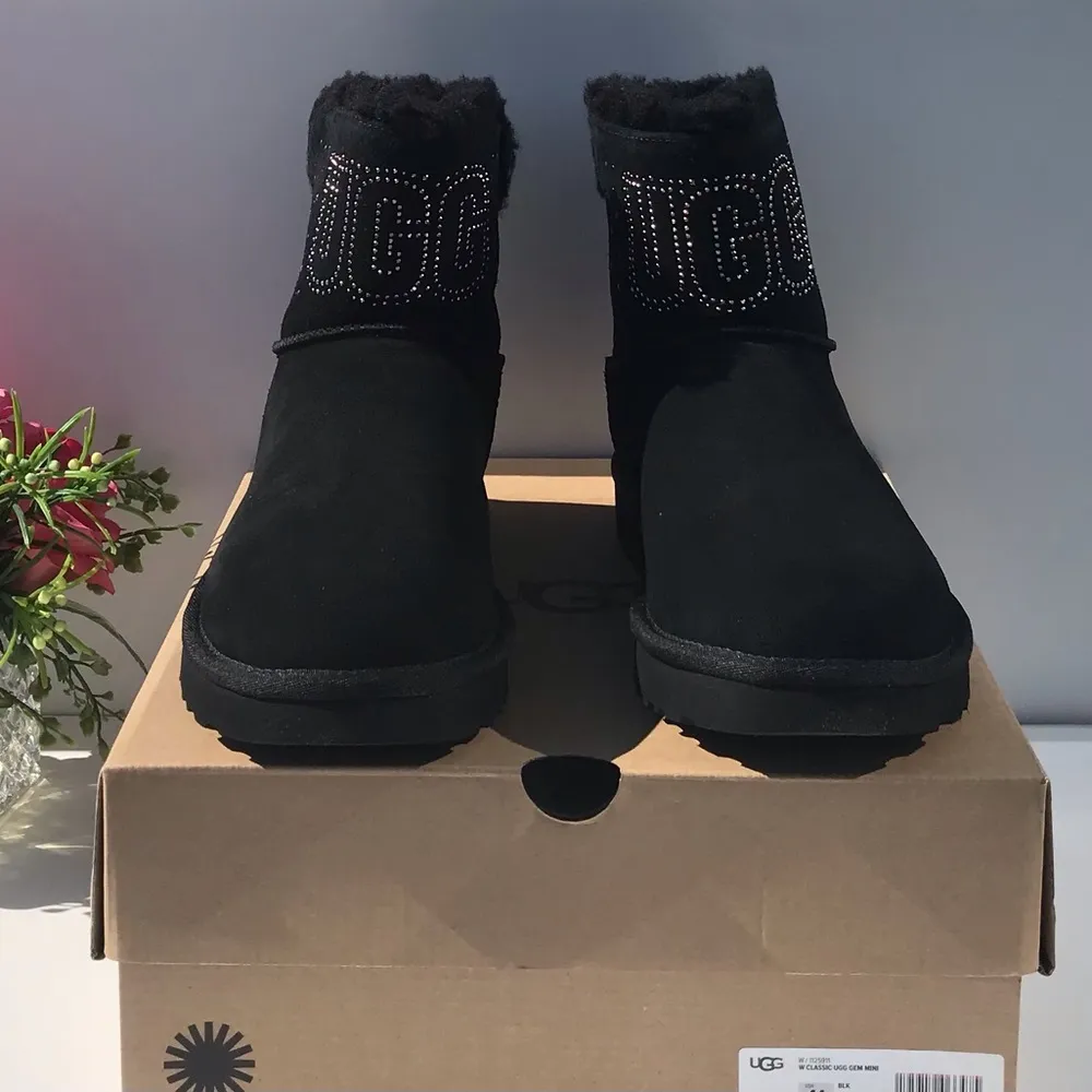 UGG Classic UGG Gem Mini Boots - Image 4