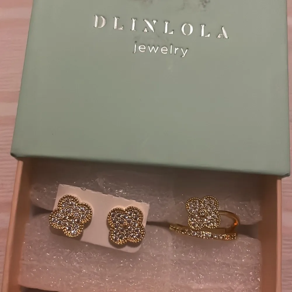 DLINLOLA Alhambra earring set - Image 14