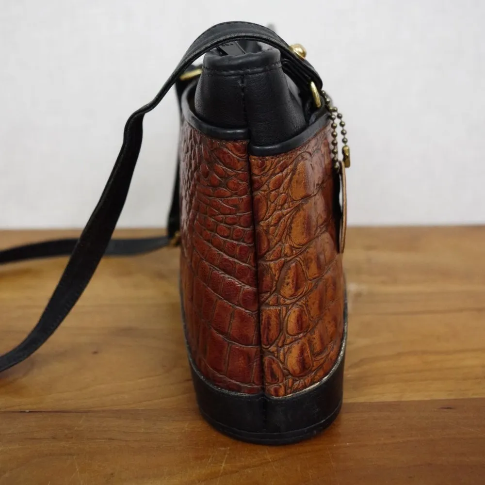 Bar Harbor Classics Crocodile Print Leather Asymmetrical Crossbody Purse Black - Image 11