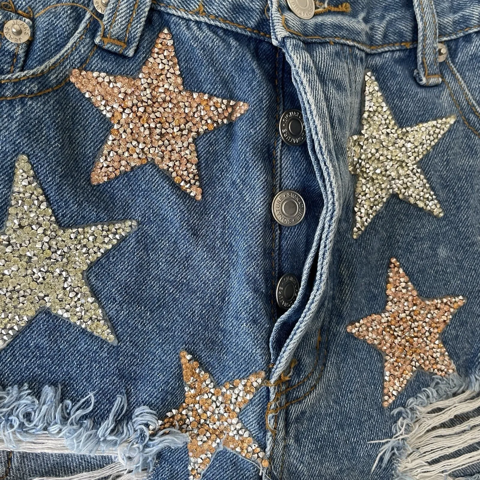 Star Rhinestone Distressed Denim Cutoff Shorts‎ Women's M Festival Y2K Blue Size M - Image 3