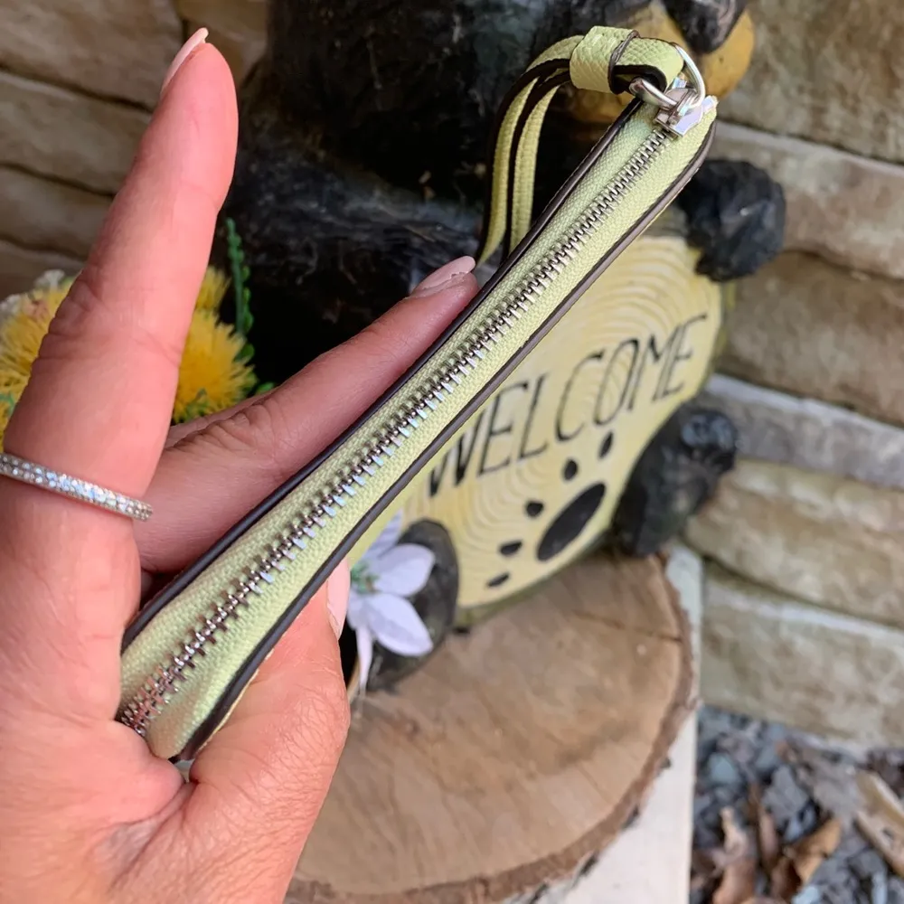 Authentic COACH Coated leather zip top wallet /wristlet - Image 5