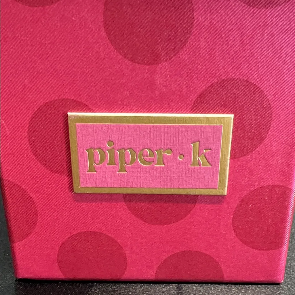 Piper K | Hoop Earrings ✨ - Image 2