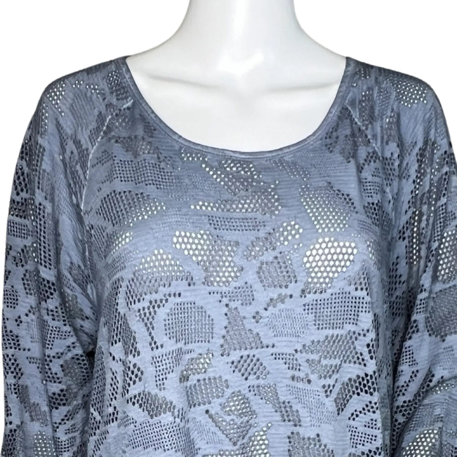 Anthropologie Saturday Sunday Shirt Womens Small Blue‎ Open Laser Cutout Lounge - Image 5