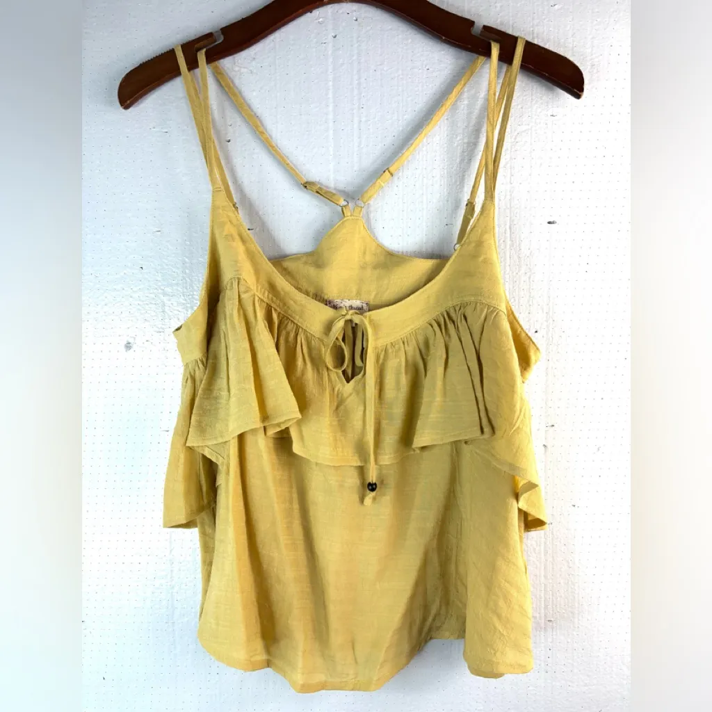 Hem & Thread M Strappy Ruffle Golden Tiered Ruffle Layer Crop Top - Image 8