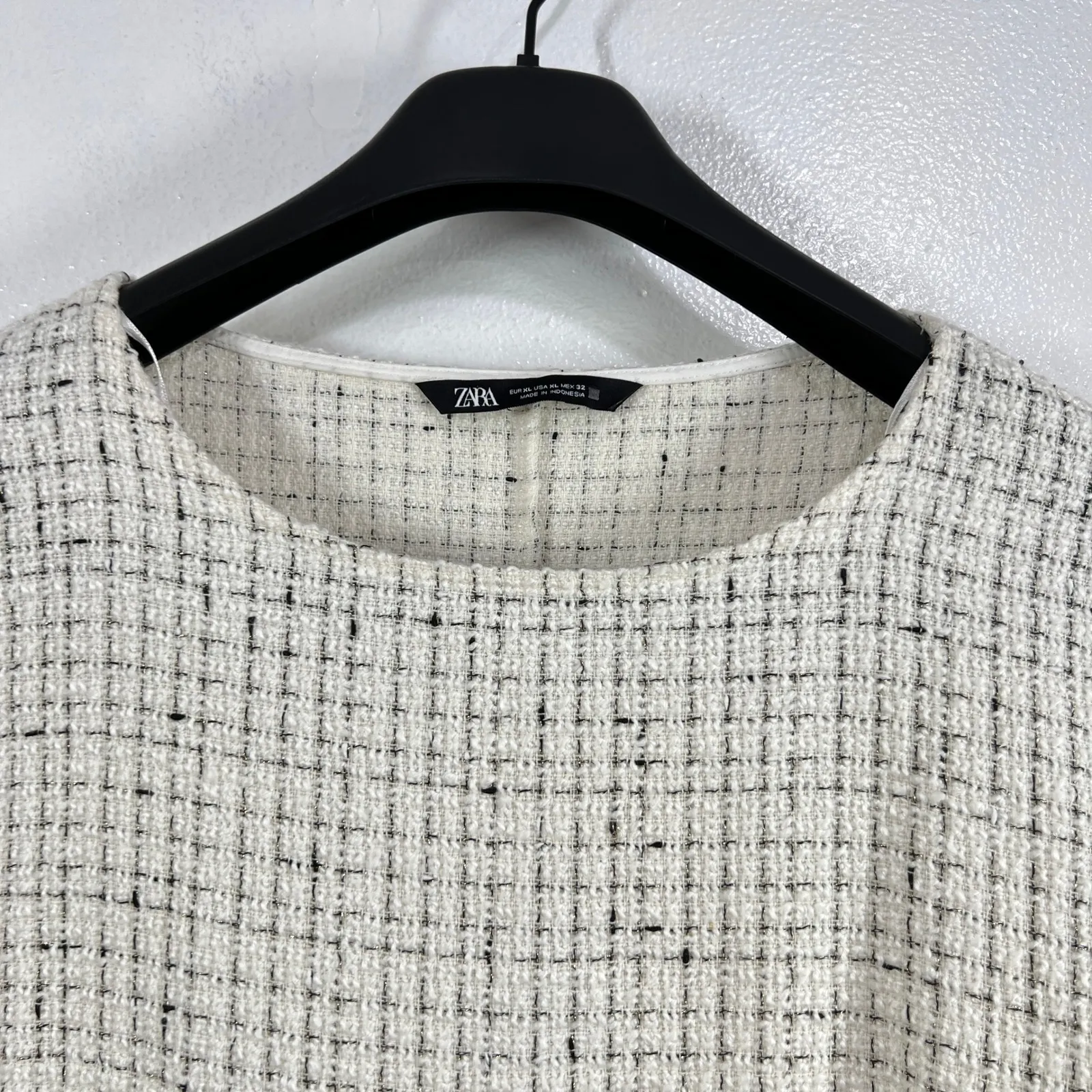 ZARA Tweed Fringe Boxy Crop Top White‎ Black Balloon Sleeve Blouse XL Textured - Image 7