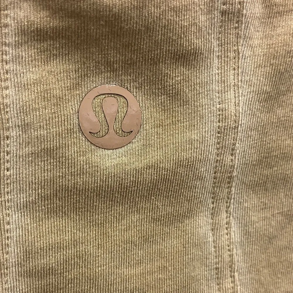 ❌Lululemon Olive Sleeveless “Muscle Love Crop Tank Fade” size 8 - Image 6