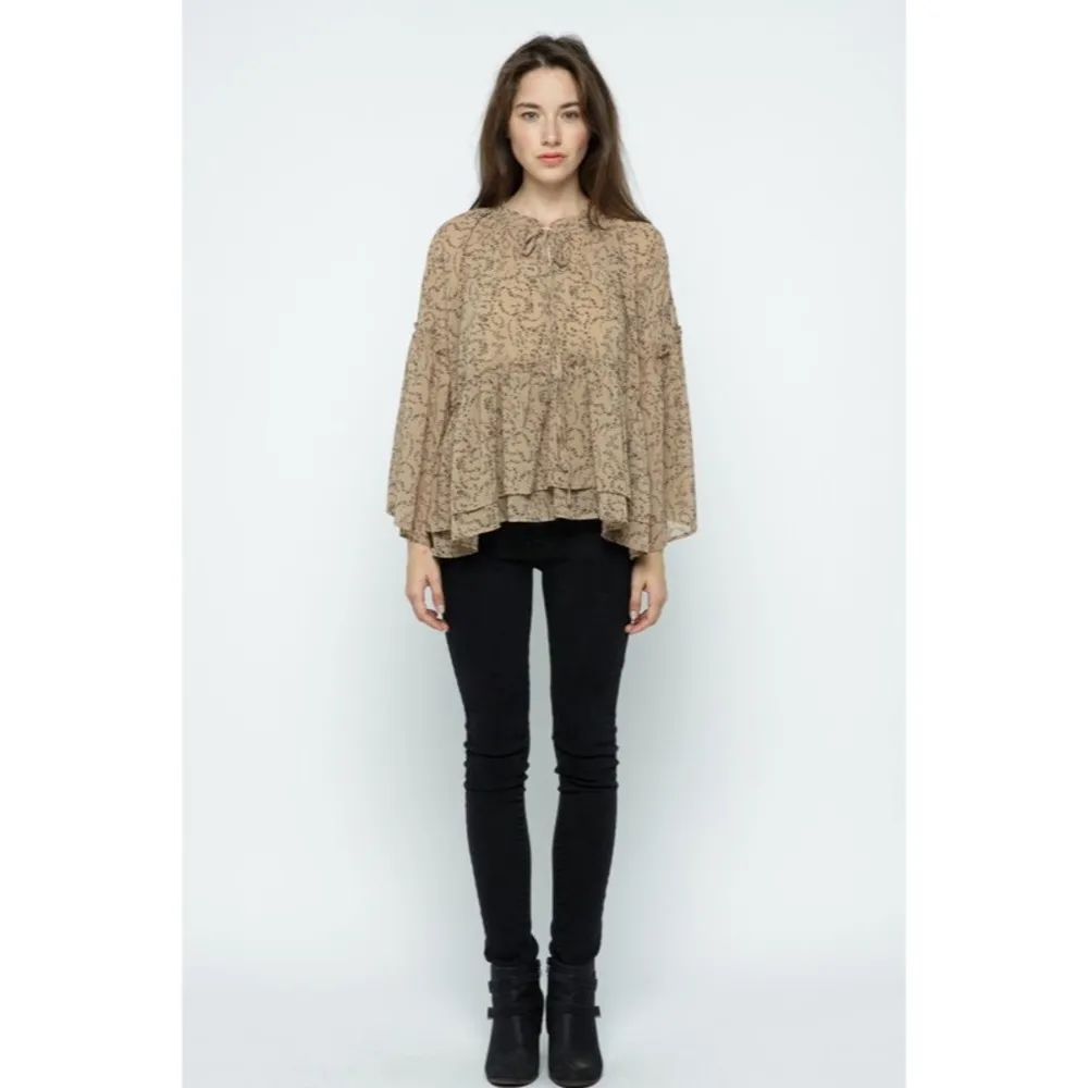 SCOTTSDALE FLUTTER SLEEVE BLOUSE - Image 3