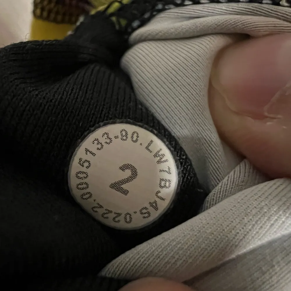 Wunder Train HR Short 6” size 2 in undertone black multi - Image 8