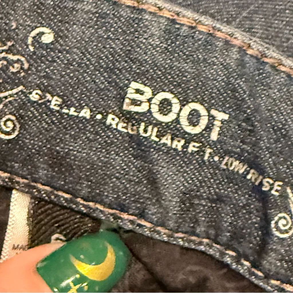 Express Women's Blue Boot Cut Jeans - Image 6