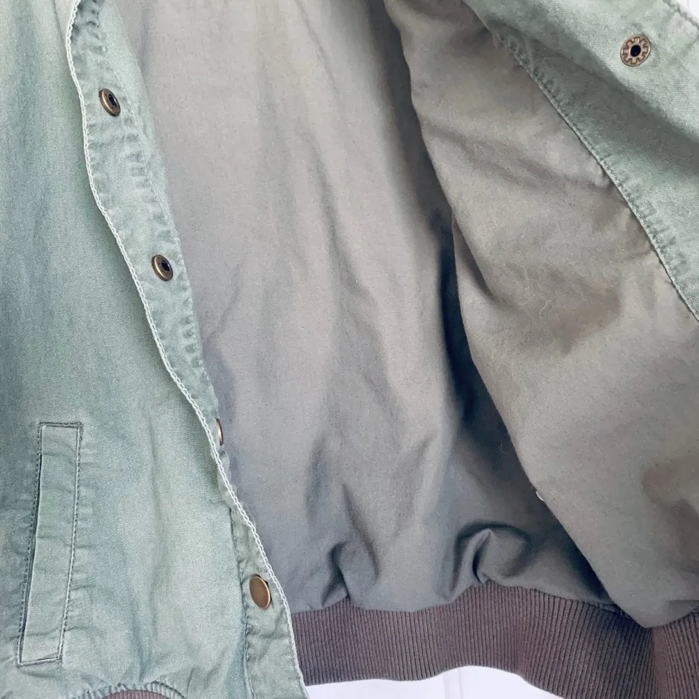 Bethany Mota by Aeropostale Cute Green Army Military Bomber Jacket | Size: M - Image 12