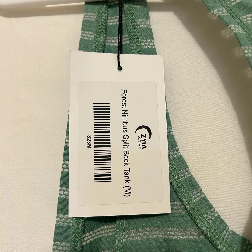 NWT‎ Zyia Active Forest Nimbus Split Open Back Athletic Tank Top Green Stripes L - Image 4