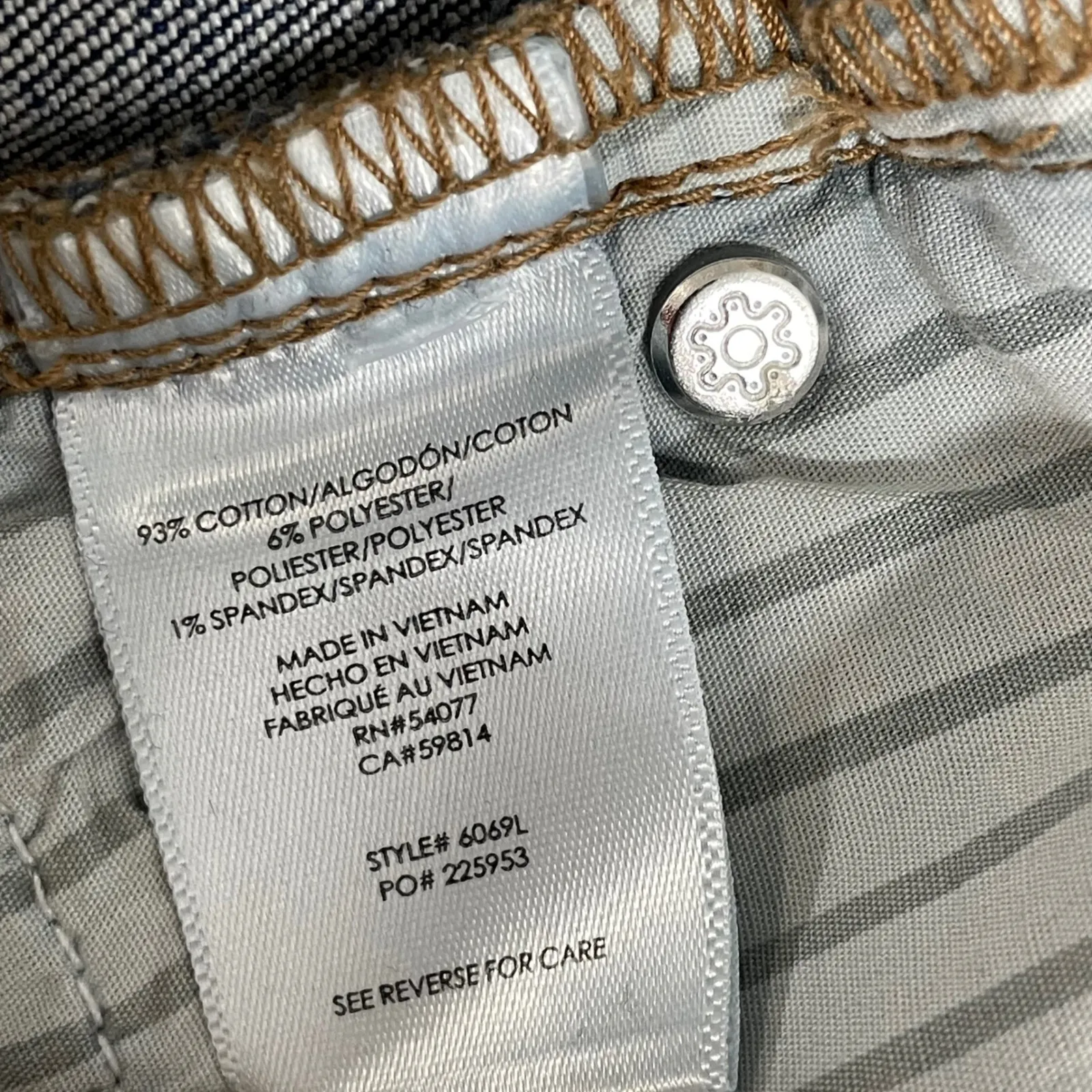 Cabi Jeans Size 8 5th Avenue 6069L Bootcut Flare Medium Wash Denim Pants 30x34 - Image 5