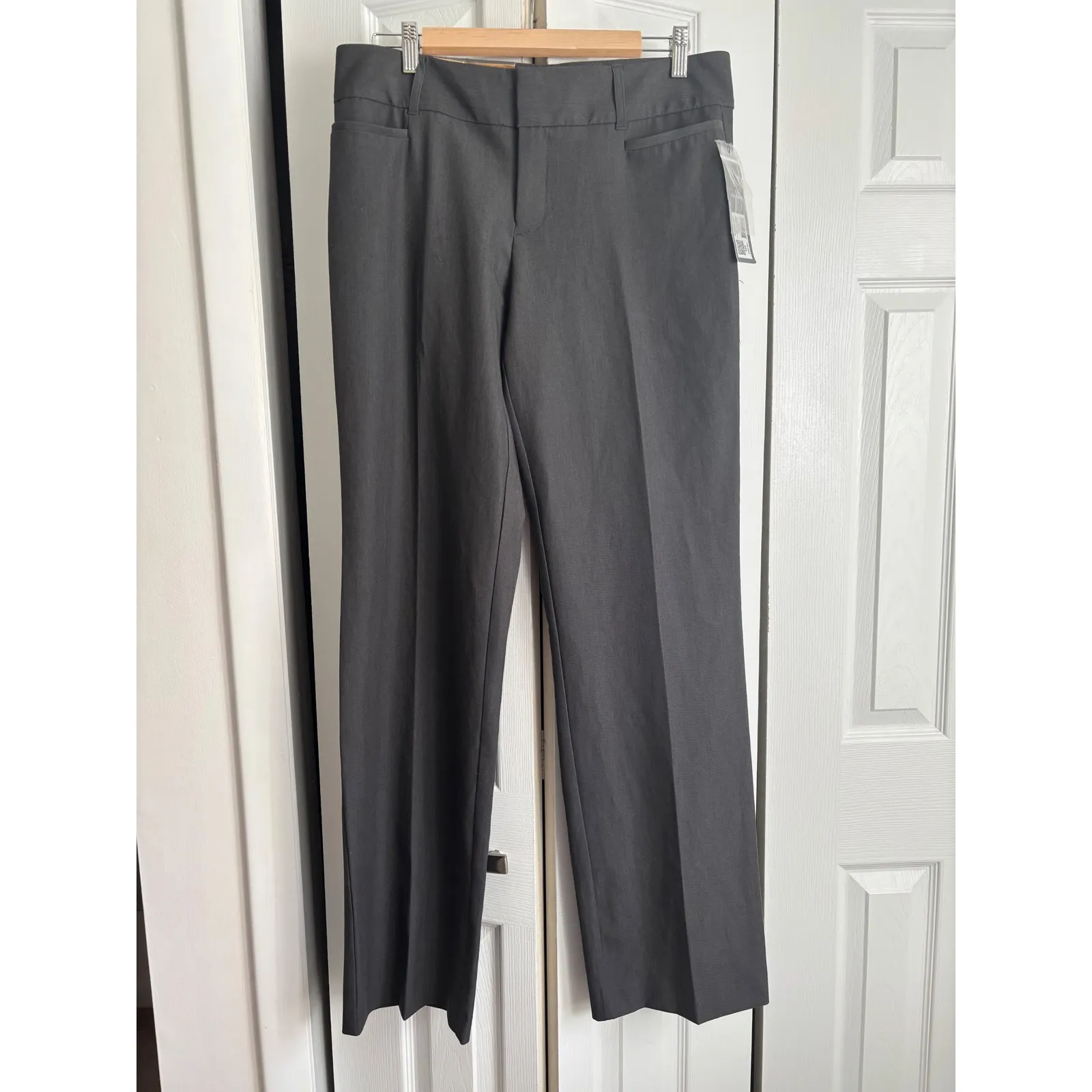 Daisy Fuentes Slimming Straight-Leg Pants – Charcoal Gray – Size 10 Tall – NWT - Image 5