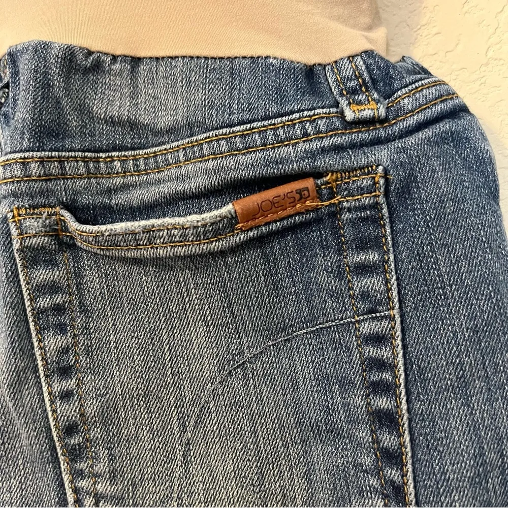 Joes Raw Hem Denim Maternity Shorts - Image 5