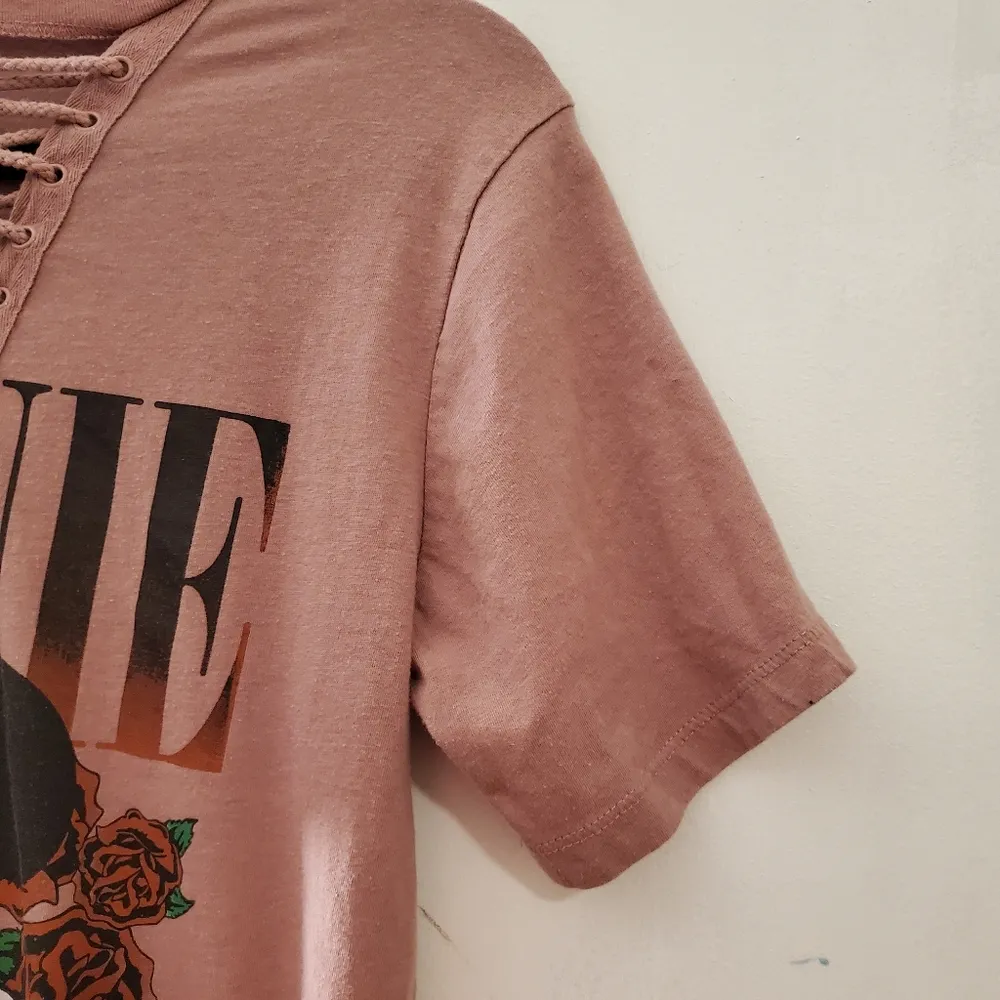 Disney Minnie Mouse Pink Lace Up Graphic T Shirt M - Image 3