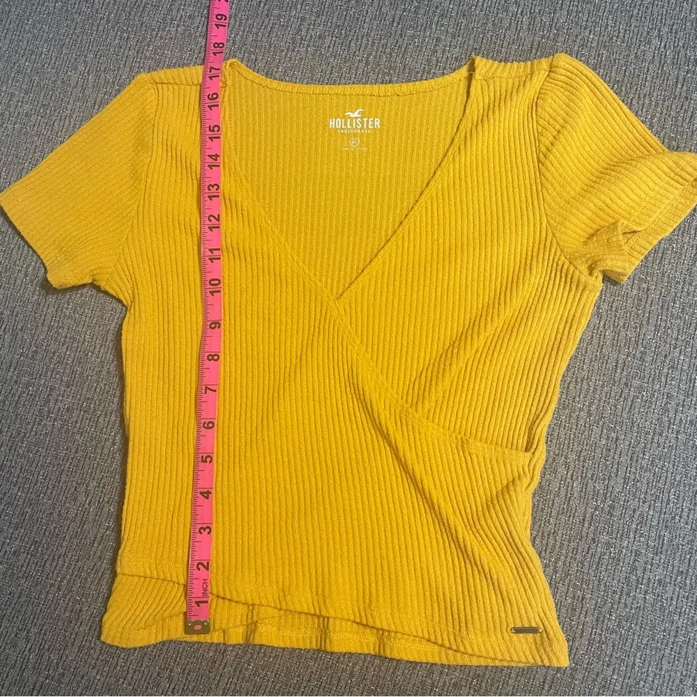 Hollister Short Sleeve Ribbed Top - Image 13