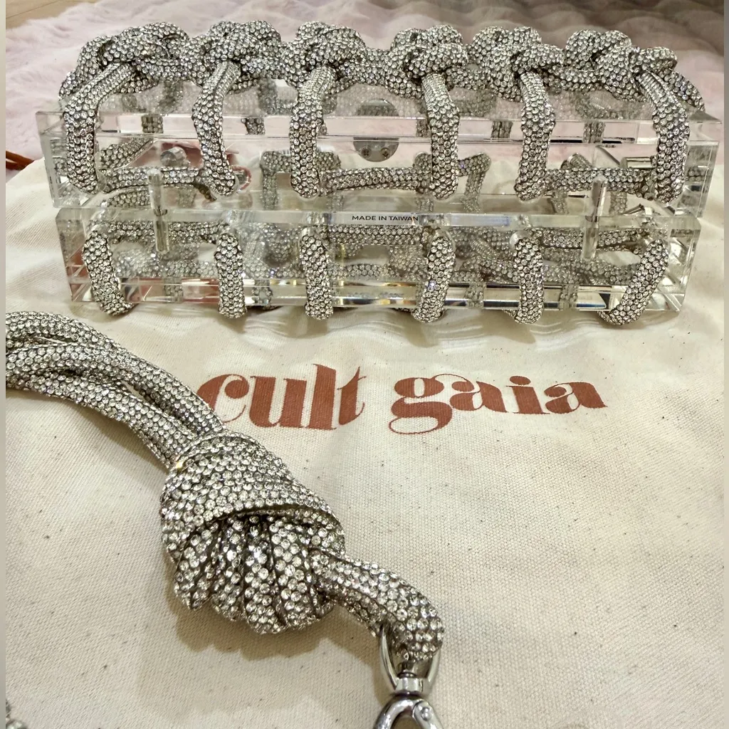 Cult Gaia Bess Bag - Image 8