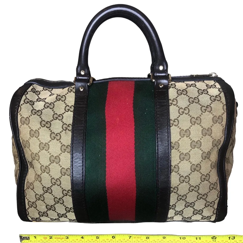 GUCCI GG Beige and Black Boston Duffel Bag with Red and Green Sherryline Stripes - Image 8